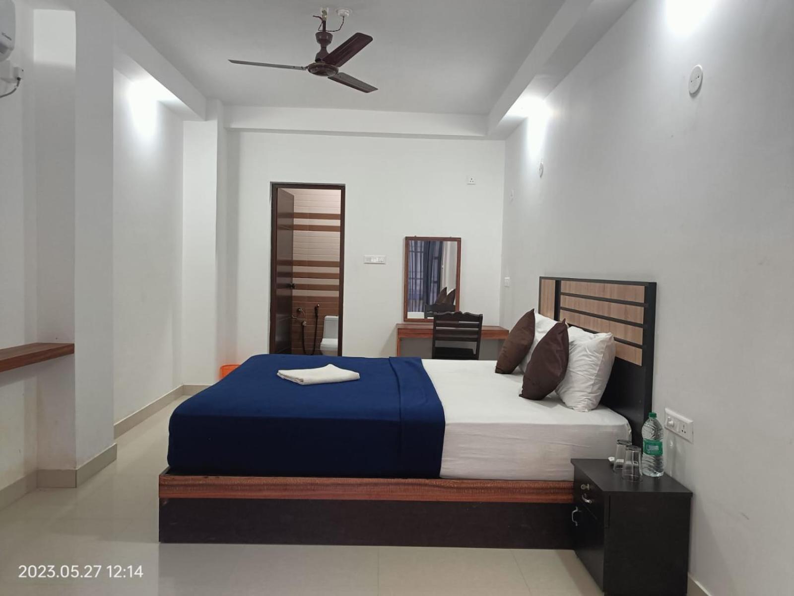 Puthooram Seaview Cliff Resort Варкала Экстерьер фото